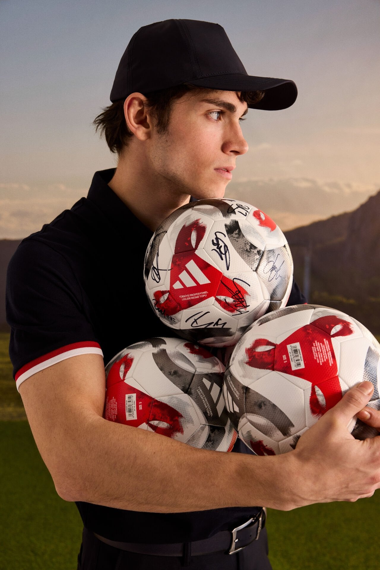 TWEEN LACİVERT DÜZ ŞAPKA