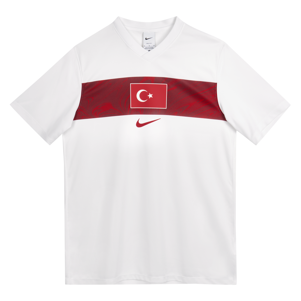 ERKEK DEPLASMAN TARAFTAR FORMASI M