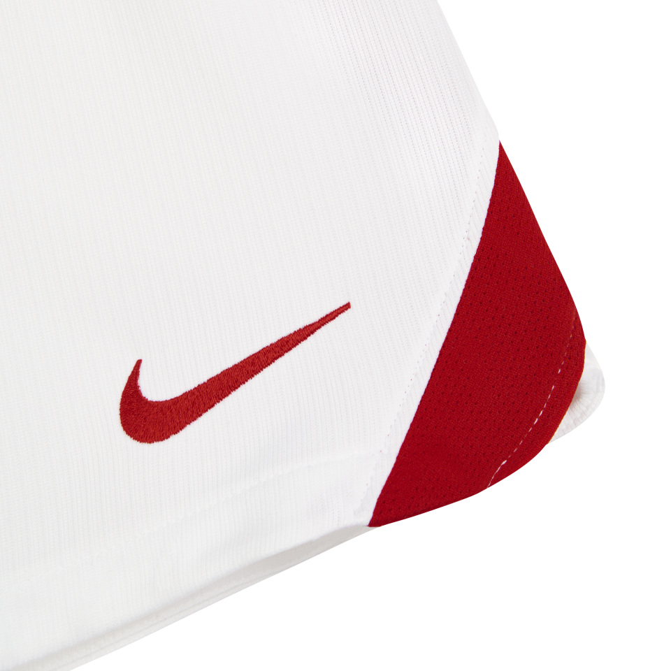 ÇCOUK  ŞORT BEYAZ M